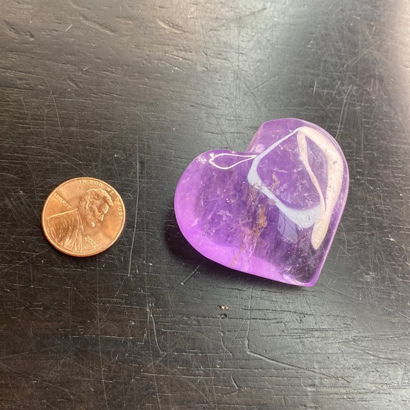 Other - 7. Amethyst Carved & Polished Heart 35 Grams